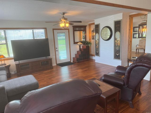 55 Shiloh Road, Greers Ferry, AR 72067