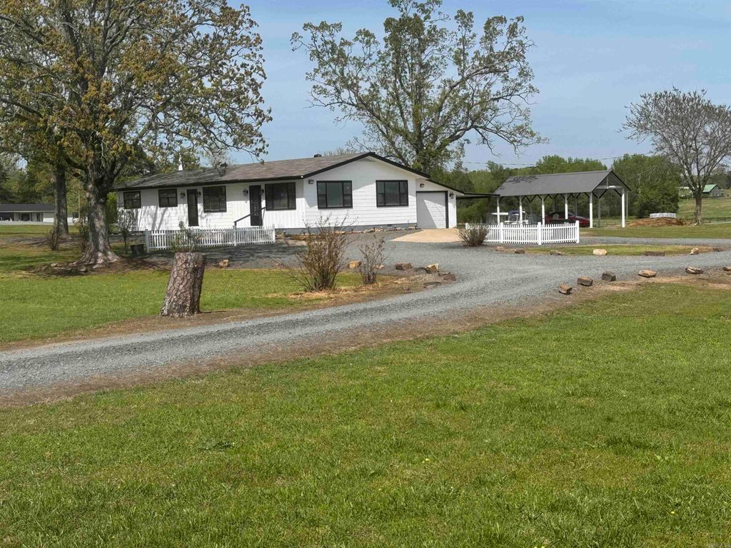 55 Shiloh Road, Greers Ferry, AR 72067