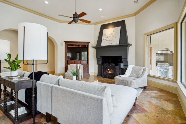 2201 La Rochelle, Flower Mound, TX 75022