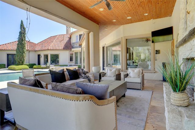 2201 La Rochelle, Flower Mound, TX 75022