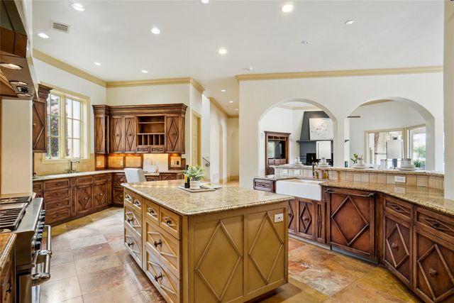 2201 La Rochelle, Flower Mound, TX 75022