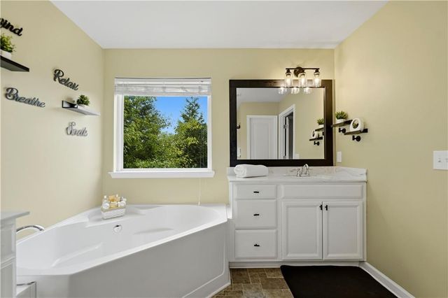 4084 Elsdon Drive, Austell, GA 30106