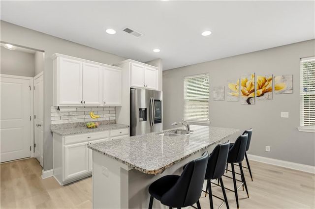 4084 Elsdon Drive, Austell, GA 30106