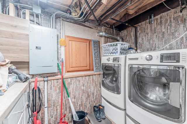 3605 W Cermak Road, Chicago, IL 60623