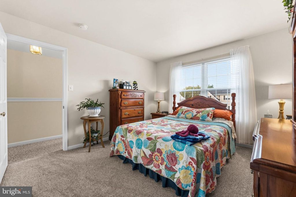 Image 25 of property listing at 124 LAKESIDE DR, Middletown, DE 19709