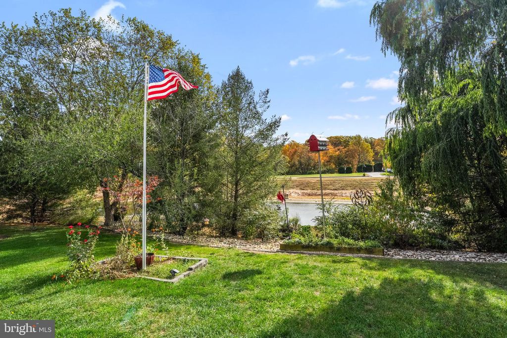 Image 37 of property listing at 124 LAKESIDE DR, Middletown, DE 19709