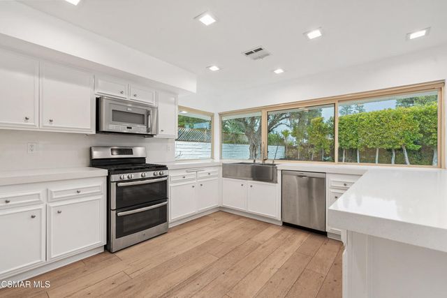 4531 Coolhaven Court, Westlake Village, CA 91361