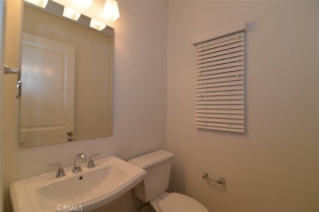 94 Strawberry Grove, Irvine, CA 92620