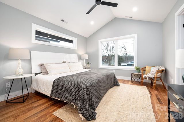 69 Vandalia Avenue, Asheville, NC 28806