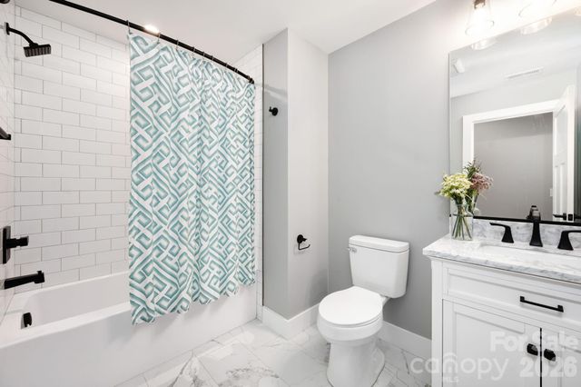 69 Vandalia Avenue, Asheville, NC 28806