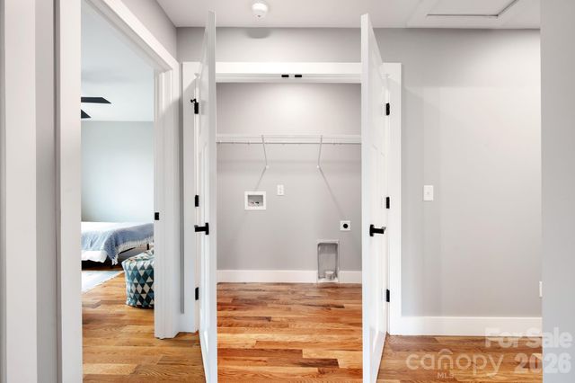 69 Vandalia Avenue, Asheville, NC 28806