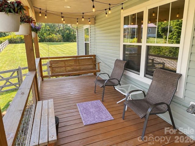 311 Herron Point Lane, Weaverville, NC 28787