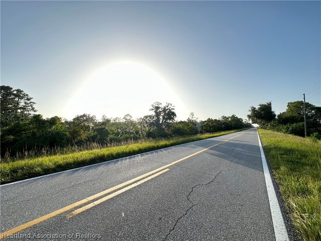 1047 County Road 29, Lake Placid, FL 33852