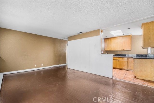 22025 Bonita, Carson, CA 90745