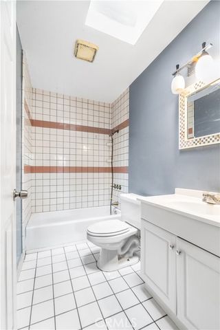 22025 Bonita, Carson, CA 90745