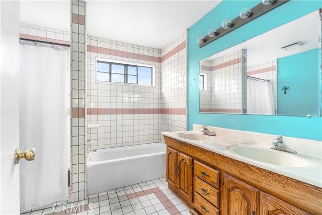 22025 Bonita, Carson, CA 90745