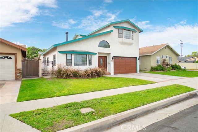 22025 Bonita, Carson, CA 90745