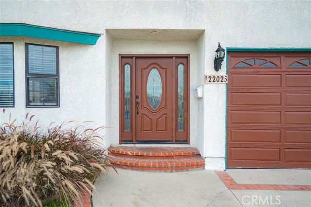 22025 Bonita, Carson, CA 90745