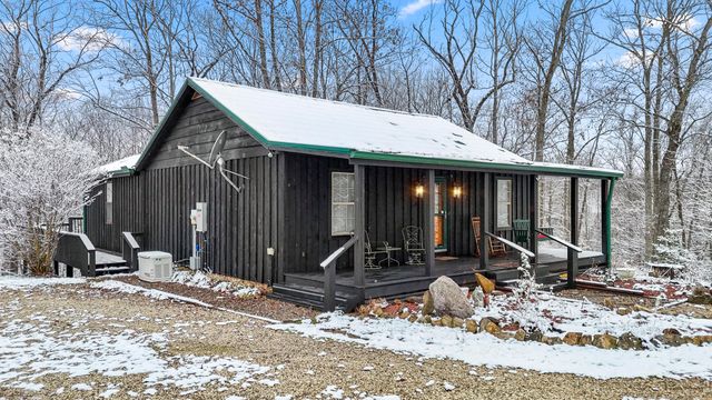 1435 Pilot Road, Stanton, KY 40380