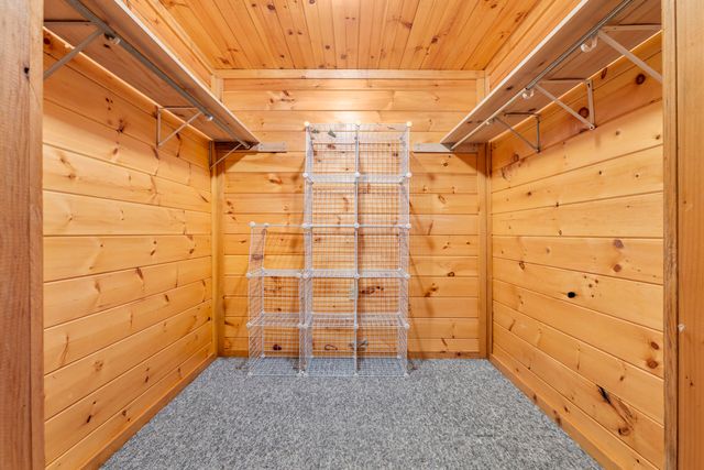 1435 Pilot Road, Stanton, KY 40380