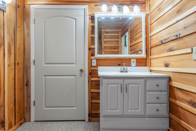 1435 Pilot Road, Stanton, KY 40380