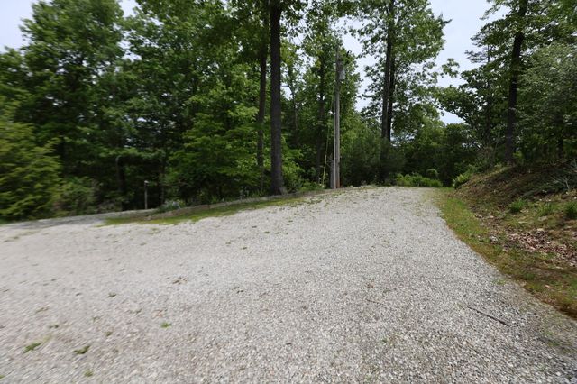 1435 Pilot Road, Stanton, KY 40380