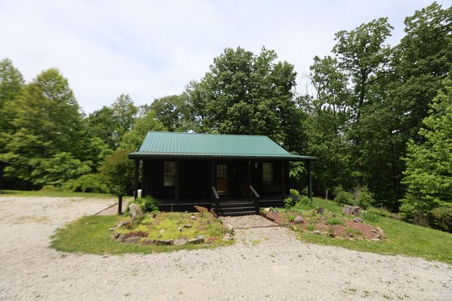 1435 Pilot Road, Stanton, KY 40380