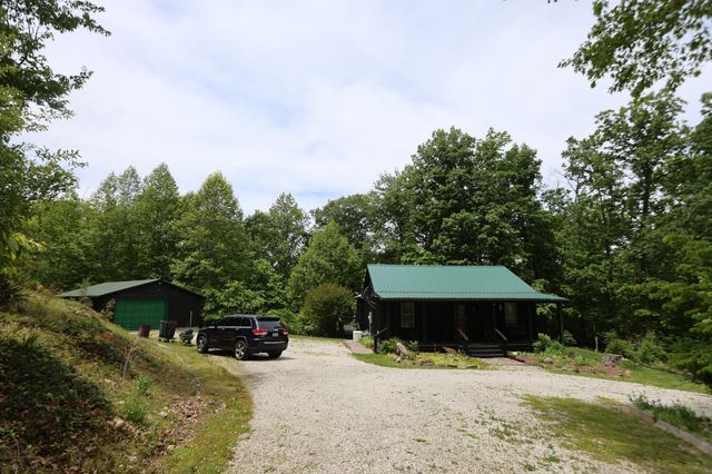 1435 Pilot Road, Stanton, KY 40380