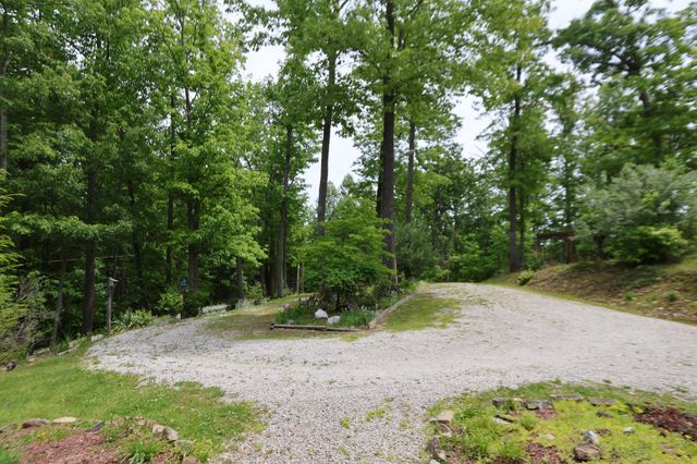 1435 Pilot Road, Stanton, KY 40380