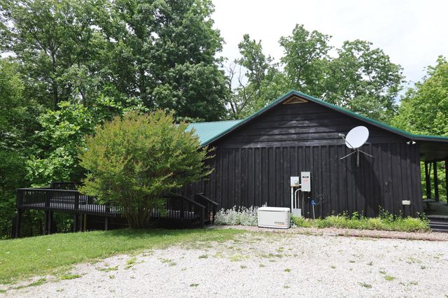 1435 Pilot Road, Stanton, KY 40380
