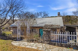 336 Whippoorwill Drive, Canyon Lake, TX 78133