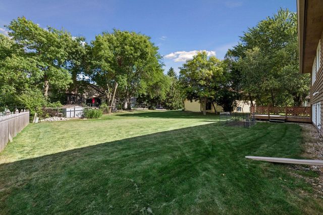 4160 Polaris Lane N, Plymouth, MN 55446