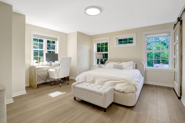 2933 FAIRMONT ST, Falls Church, VA 22042