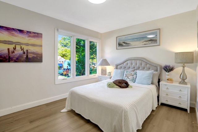 2933 FAIRMONT ST, Falls Church, VA 22042
