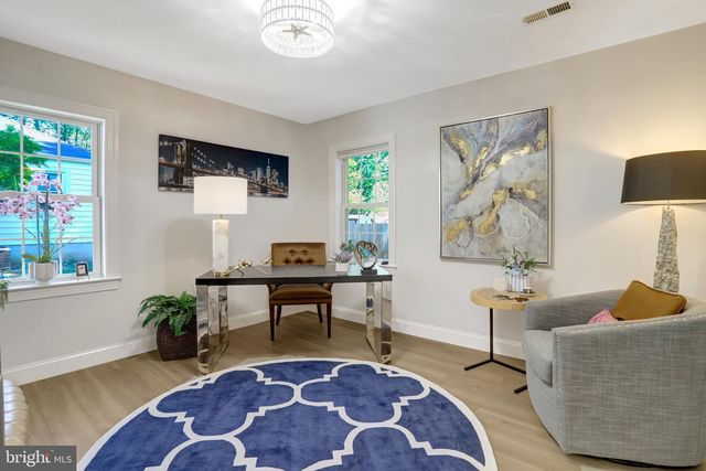 2933 FAIRMONT ST, Falls Church, VA 22042