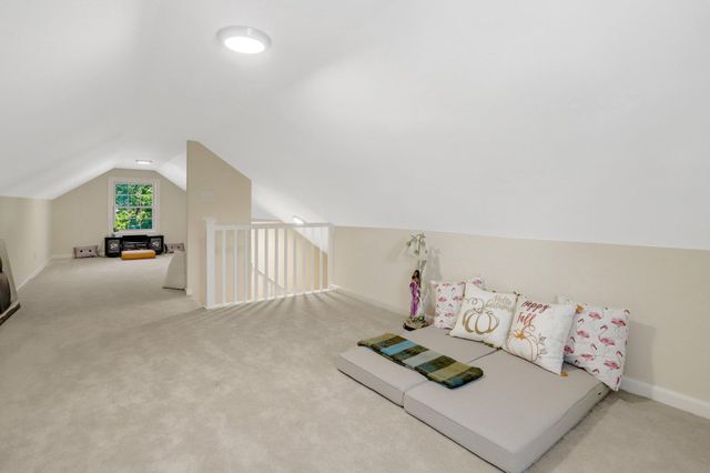 2933 FAIRMONT ST, Falls Church, VA 22042