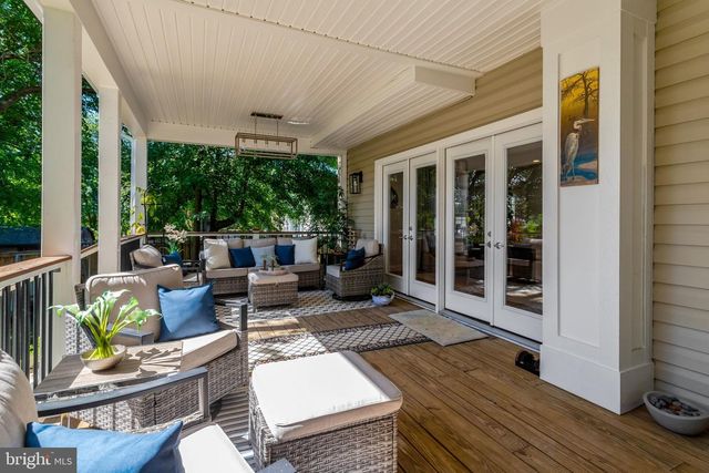 2933 FAIRMONT ST, Falls Church, VA 22042