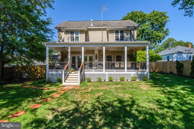 2933 FAIRMONT ST, Falls Church, VA 22042