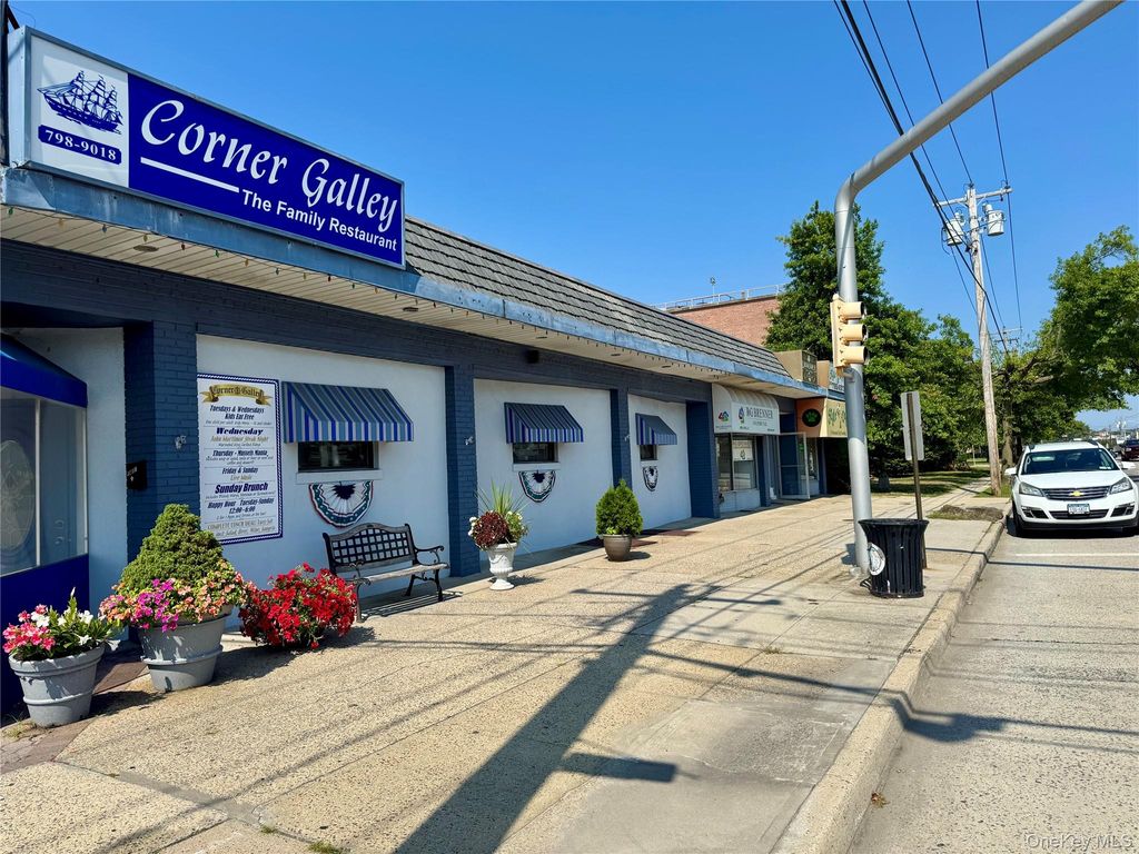 5419 Merrick Road, Massapequa, NY 11758 — photo 4