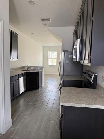 188 HOLLY VILLAGE DRIVE 188, Davenport, FL 33837