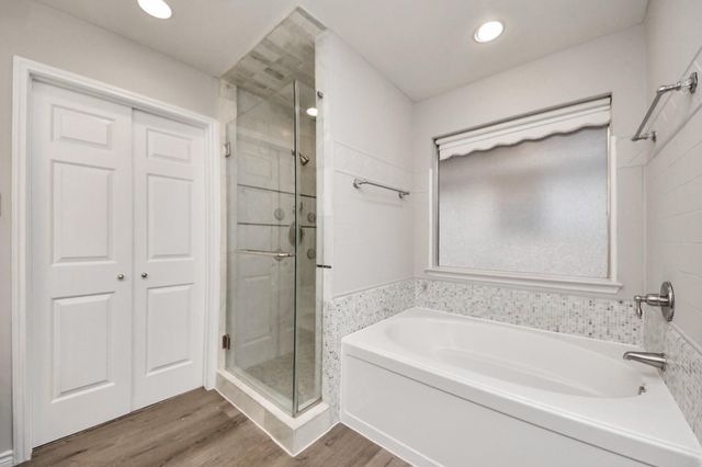 11526 Meadowchase Drive, Houston, TX 77065