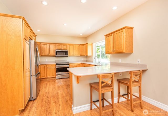 400 Blakely Blvd, Sequim, WA 98382