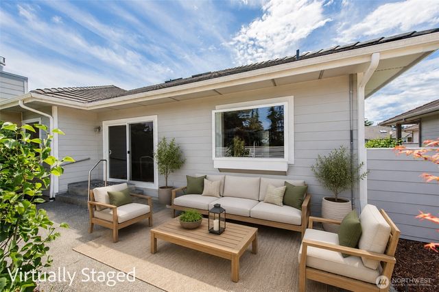 400 Blakely Blvd, Sequim, WA 98382