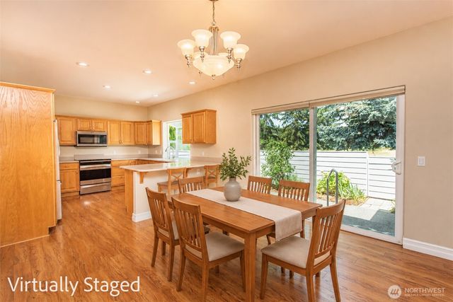 400 Blakely Blvd, Sequim, WA 98382