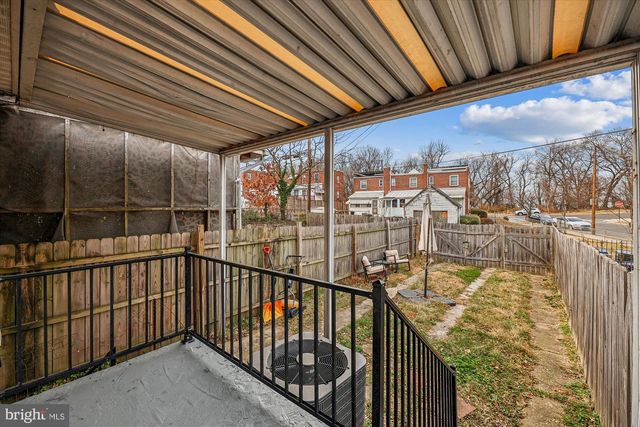 4007 1ST ST SW, Washington, DC 20032