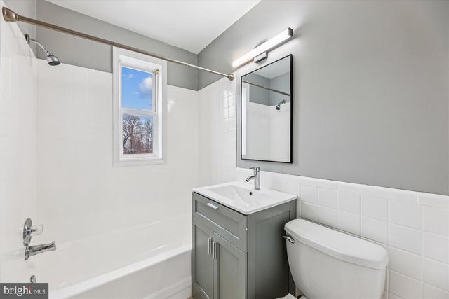 4007 1ST ST SW, Washington, DC 20032