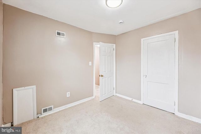 4007 1ST ST SW, Washington, DC 20032