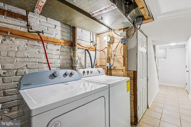 4007 1ST ST SW, Washington, DC 20032