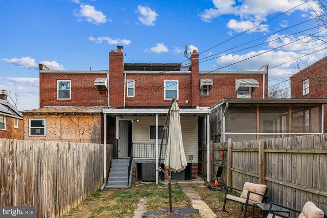 4007 1ST ST SW, Washington, DC 20032