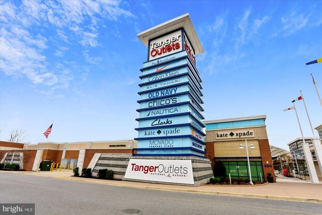 4007 1ST ST SW, Washington, DC 20032